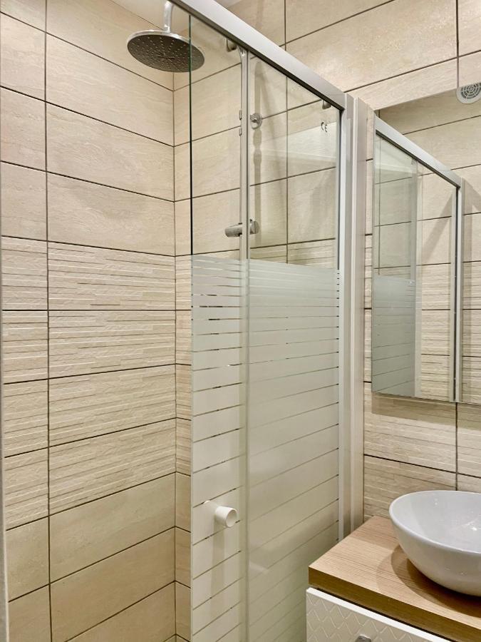 Lovely Split Appartment In The Heart Of The Old-Town Νίκαια Εξωτερικό φωτογραφία